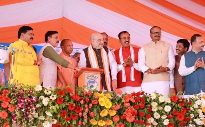  केंद्रीय मंत्री अमित शाह ने कौशांबी महोत्सव का उद्घाटन किया