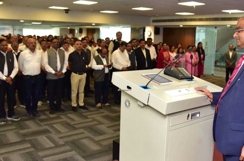  एसजेवीएन कर्मचारियों को स्वच्छता शपथ दिलाई नंदलाल शर्मा ने