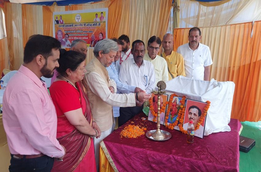  प्रधानमंत्री नरेन्द्र मोदी के हाथ राष्ट्र सुरक्षित और विकास गतिशील रहेगा— तीरथ सिंह रावत