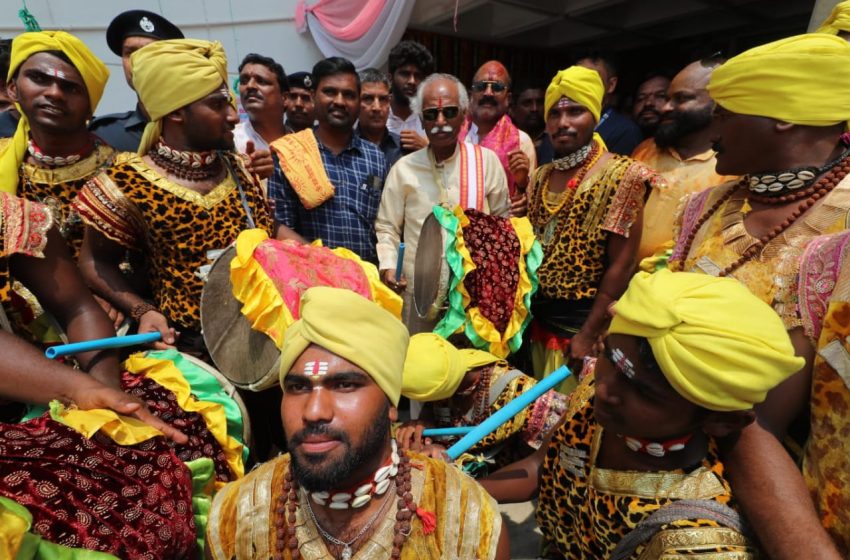  राज्यपाल श्री दत्तात्रेय ने तेलंगाना भवन में बोनालु उत्सव में की शिरकत