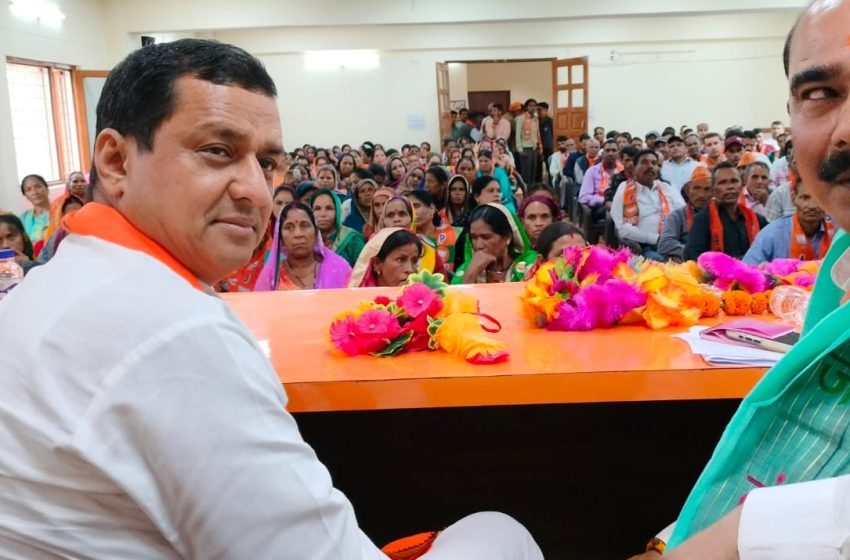  बद्रीनाथ विधानसभा के उपचुनाव की सभा में विपक्ष पर गरजे अनिल बलूनी