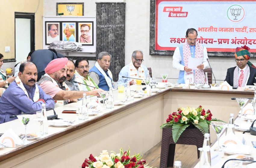  सिंगापुर डेलीगेशन ने भाजपा संगठन और सत्ता के बीच बेहतर तालमेल का किया अवलोकनः- मदन राठौड़