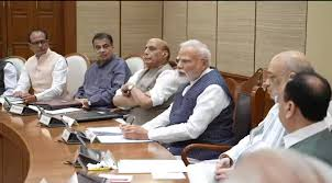  प्रधानमंत्री नरेंद्र मोदी ने मंत्रालयों के सचिवों के साथ की उच्चस्तरीय बैठक, सतर्कता बनाए रखने पर जोर
