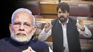  पाकिस्तान संसद में प्रधानमंत्री शहबाज को बताया गीदड़, पीएम मोदी का गुणगान