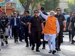  प्रधानमंत्री ने वेरावल और अहमदाबाद के बीच वंदे भारत एक्सप्रेस को दिखाई हरी झंडी, 24 हजार करोड़ की परियोजनाओं का शिलान्यास