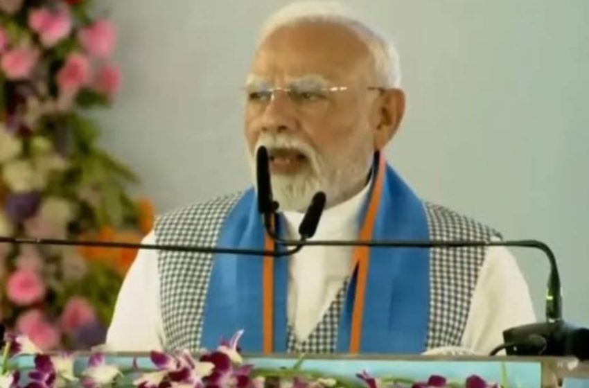  बिहार को फिर से गौरव दिलाना है: प्रधानमंत्री मोदी का सिवान में बड़ा ऐलान, ₹8,000 करोड़ की परियोजनाएं समर्पित