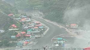  धराली में अभी 500 लोगों के फंसे होने की आशंका, सैनिकों का युद्धस्तर पर लोगों को निकालने का प्रयास