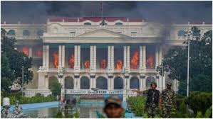  नेपाल के उद्योग को 25 अरब का नुकसान, दो दर्जन होटलों में आगजनी और तोड़फोड़