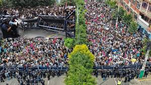  नेपाल पर युवाओं का बवाल, पुलिस फायरिंग में 15 की मौत, 42 घायल