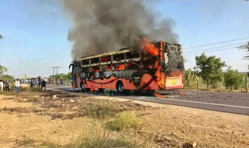  राजस्थान में चलती बस बनी आग का गोला, झुलसने से 20 से अधिक की मौत, पीएम ने की मुआवजे की घोषणा