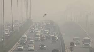  दिल्ली में हवा बनी जहर, एम्स का AQI 421 पर; कई इलाकों तक ‘जहरीली हवा’ का असर