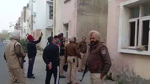  पंजाब के गुरदासपुर जेल के गार्ड ने पत्नी-सास को AK-47 से मारी गोली, खुद भी की खुदकुशी