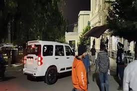  हीलियम गैस सिलेंडर फटने से एक की मौत, पांच घायल