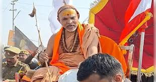  प्रयागराज में शंकराचार्य शिविर में आधी रात लगे ‘योगी जिंदाबाद’ के नारों से तनाव