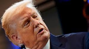  अमेरिकी सुप्रीम कोर्ट से झटके बाद ट्रंप की मुश्किलें बढ़ी, लौटाना होगा निर्यातकों से वसूला 133 अरब डॉलर