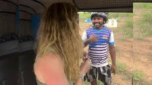  विदेशी महिला से छेड़छाड़ का वीडियो वायरल, एक्शन में आई पुलिस ने शुरू की संदिग्धों की तलाश