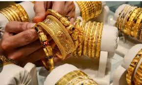  चांदी की कीमतों में भारी उछाल, सोना 1.60 लाख के पार, आज अपडेट