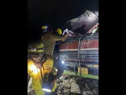  ऋषिकेश-बदरीनाथ हाईवे पर ट्रक पर बोल्डर गिरने से चालक की मौत