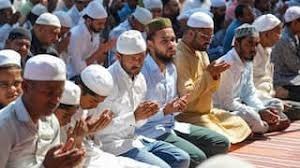  अलविदा जुमा: नमाज के बाद मुसलमान और एक ज़िम्मेदार भारतीय नागरिक होने का बताया धर्म