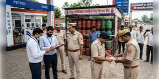  उत्तर प्रदेश में एलपीजी की कालाबाजारी के खिलाफ सर्जिकल स्ट्राइक, 152 के खिलाफ मुकदमा दर्ज