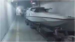  ईरान की सेना ने अपने आत्मघाती ड्रोन्स के बेड़े की झलक दिखाई