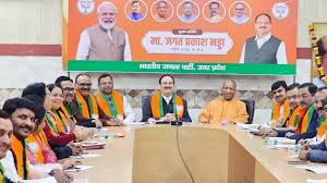  लखनऊ में संघ और भाजपा की बड़ी बैठक, रामनवमी से योगी मंत्रिमंडल विस्तार संभव