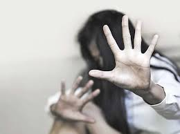  शादी से लौट रही दो बहनों के साथ 9 लड़कों ने किया सामूहिक दुष्कर्म