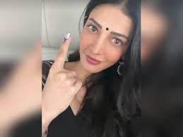  बंगाल में 9 बजे तक 18.76 और तमिलनाडु में 17. 69 फीसदी मतदान