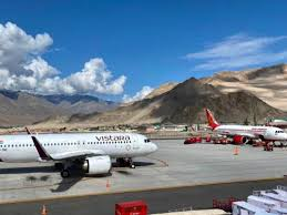  लद्दाख के लेह में खराब मौसम के कारण उड़ानों का शेड्यूल प्रभावित, अलर्ट जारी  