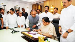  BIG BREAKING : उपचुनाव  में सुनेत्रा की सुनामी, नागालैंड-त्रिपुरा और गुजरात में खिला कमल