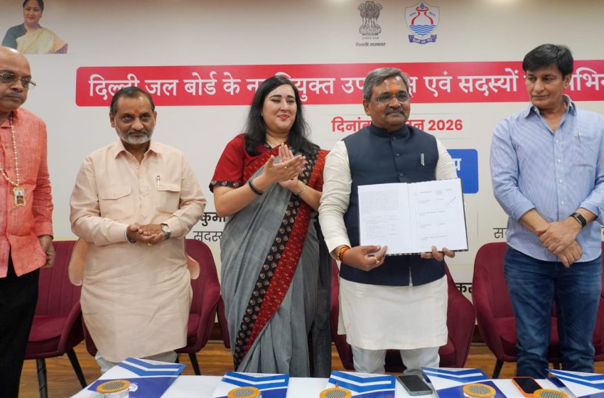  विधायक सतीश उपाध्याय ने दिल्ली जल बोर्ड के उपाध्यक्ष पद का कार्यभार संभाला