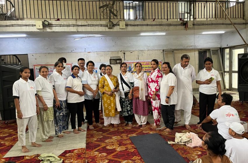  मीरा सभरवाल की अध्यक्षता में सार्थक शिक्षा समिति ने मनाया अंतरराष्ट्रीय योग दिवस, 152 लोगों ने किया योगाभ्यास