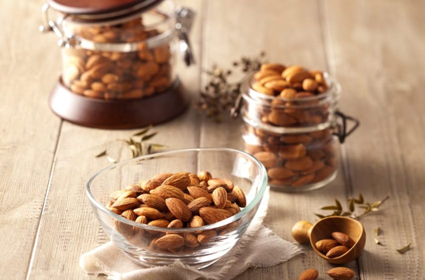  इस मानसून कैलिफ़ोर्निया बादाम के साथ अपने परिवार की रोग प्रतिरोधक क्षमता को मज़बूत बनाए रखें